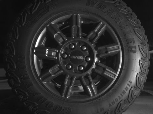 Used 2024 GMC Sierra 1500 AT4X AWD/4WD image 14