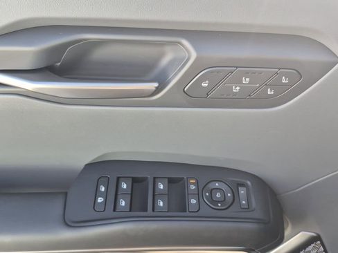 New 2026 Kia EV9 Wind image 7