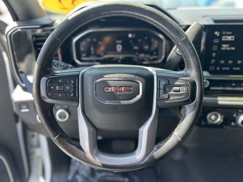 Used 2022 GMC Sierra 1500 Elevation AWD/4WD image 10