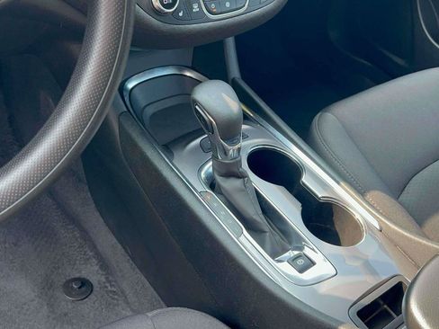 Used 2024 Chevrolet Malibu LT FWD image 18