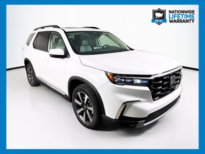 Used 2025 Honda Pilot Touring