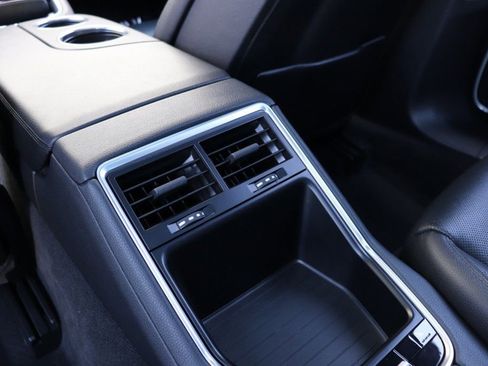 Used 2018 Porsche Panamera 4S w/ Premium Package Plus AWD/4WD image 68