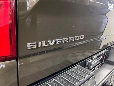 Used 2023 Chevrolet Silverado 1500 LTZ w/ LTZ Premium Texas Edition AWD/4WD image 30