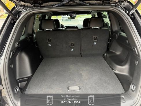 New 2025 Jeep Grand Cherokee Limited w/ Black Appearance Package image 27