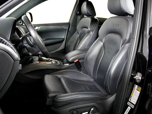 Used 2015 Audi SQ5 Prestige w/ Prestige Package image 15