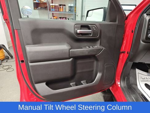 Used 2019 Chevrolet Silverado 1500 Custom w/ Custom Value Package image 22