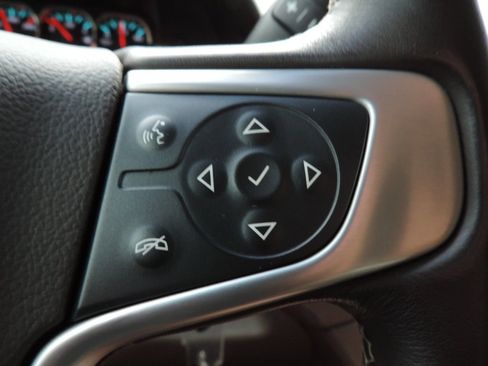 Used 2019 GMC Yukon SLE w/ Convenience Package image 29