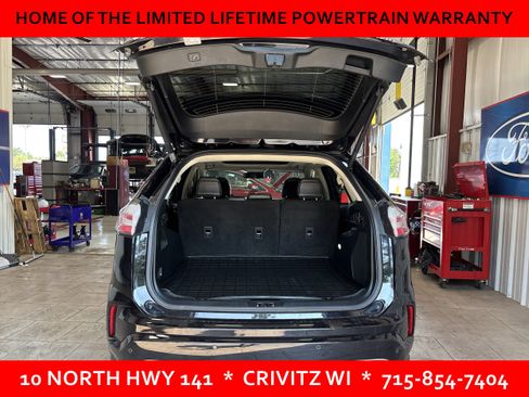 Used 2019 Ford Edge Titanium w/ Equipment Group 301A AWD/4WD image 6