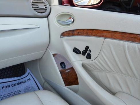 Used 2008 Mercedes-Benz CLK 350 Cabriolet image 52