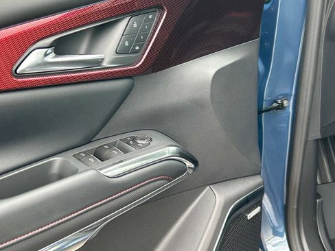 New 2026 Chevrolet Traverse RS w/ LPO, Floor Liner Package FWD image 21