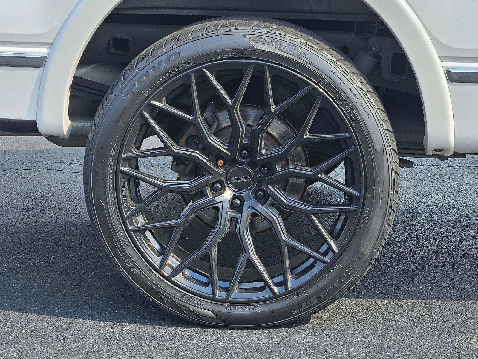 Used 2013 Ford F150 Platinum RWD image 26