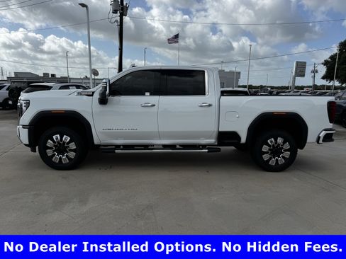 Used 2025 GMC Sierra 2500 Denali AWD/4WD image 7