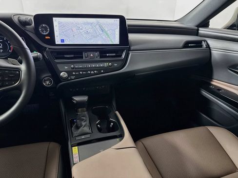Used 2025 Lexus ES 350 w/ Premium Package FWD image 31