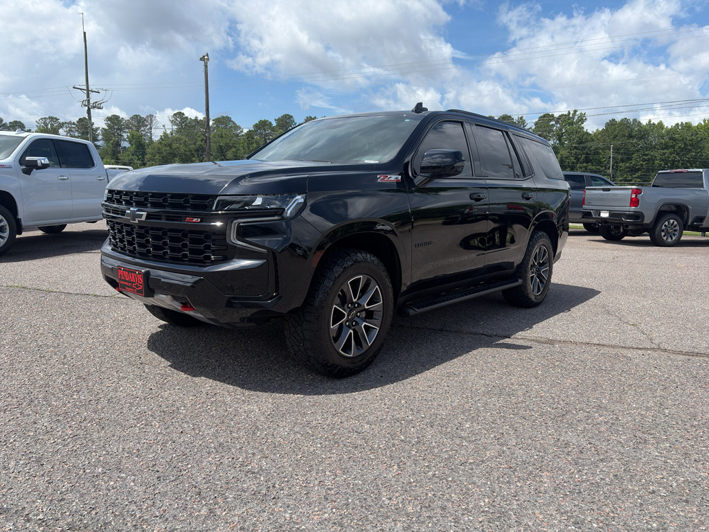 Used 2024 Chevrolet Tahoe Z71 w/ Luxury Package AWD/4WD image 7