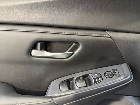 Used 2023 Nissan Sentra S FWD image 20