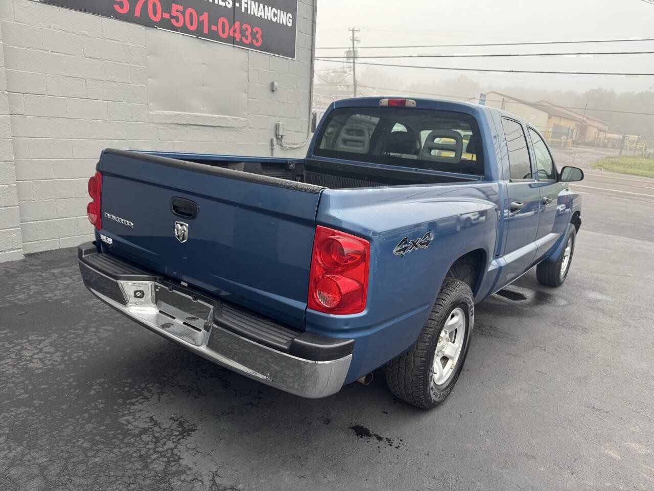 Used 2005 Dodge Dakota ST AWD/4WD image 8