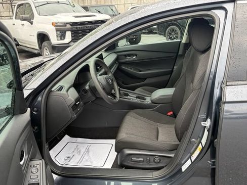 Certified 2023 Honda Accord EX image 14
