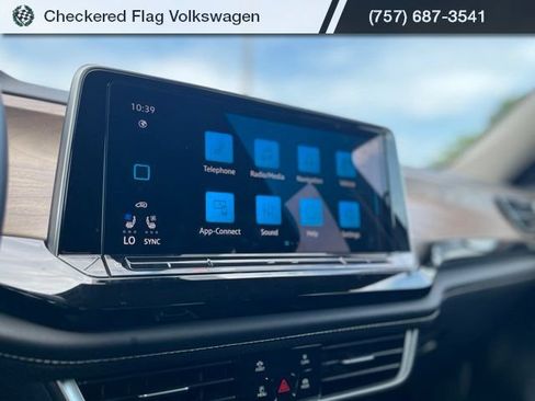 Used 2026 Volkswagen Atlas SE AWD/4WD image 36