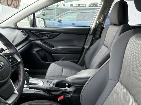 Used 2020 Subaru Crosstrek 2.0i Premium w/ Moonroof Package 2 image 8