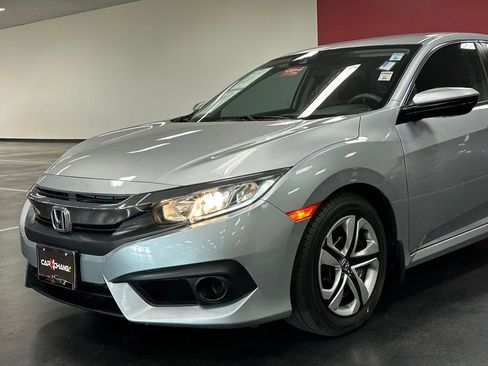 Used 2018 Honda Civic LX image 11