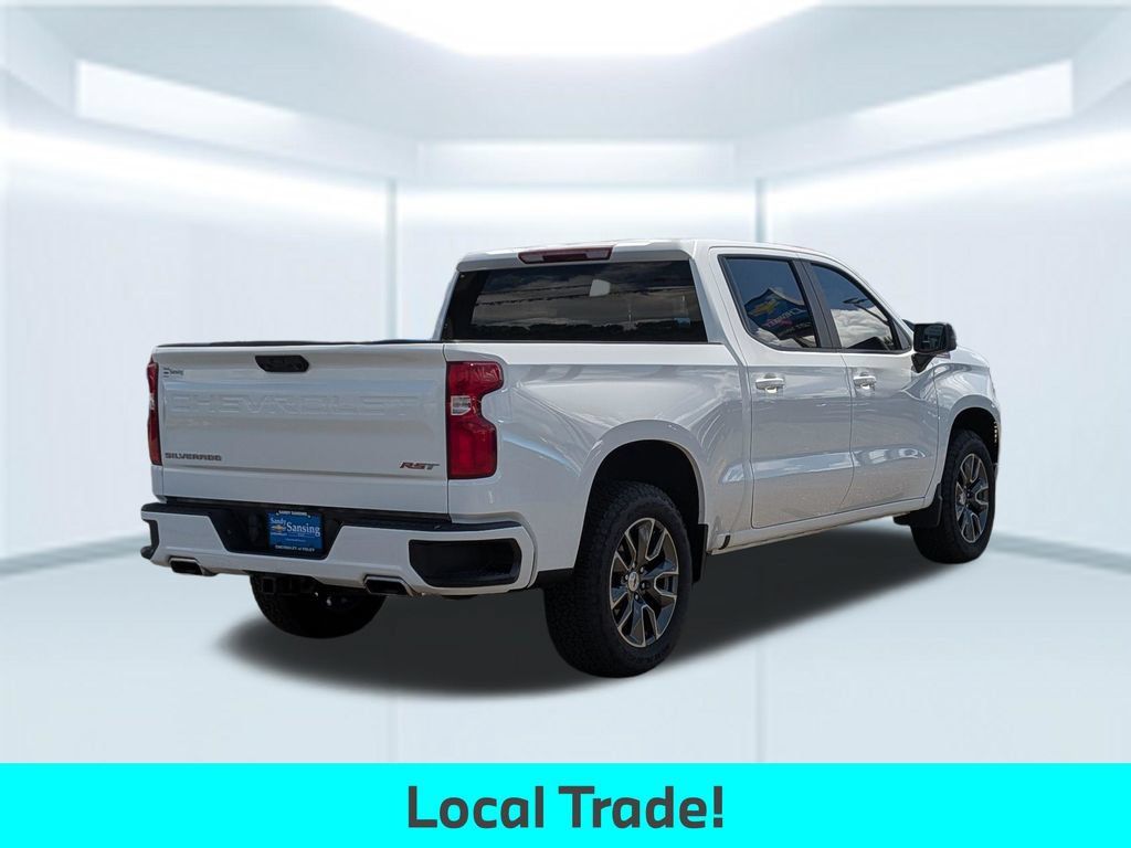 Used 2024 Chevrolet Silverado 1500 RST w/ Z71 Off-Road Package AWD/4WD image 6