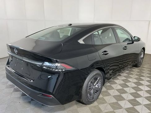 New 2026 Nissan Sentra S w/ Floor Mat Package FWD image 7