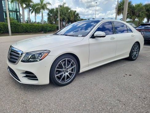 Used 2020 Mercedes-Benz S 560 Sedan image 4