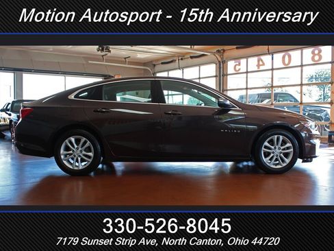Used 2016 Chevrolet Malibu LT FWD image 8