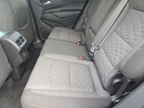 Used 2019 Chevrolet Equinox LT FWD image 17