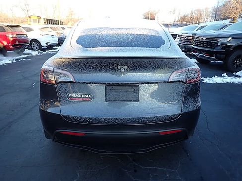 Used 2024 Tesla Model Y Long Range image 4