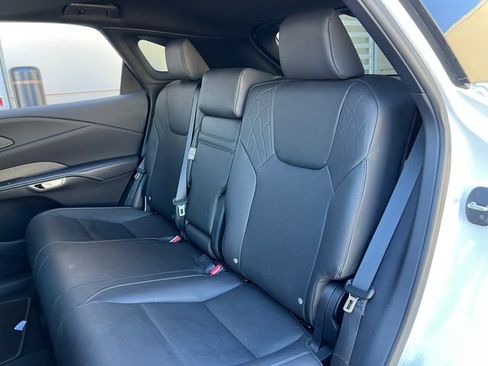 Used 2025 Lexus RX 350 w/ Convenience Package AWD/4WD image 41