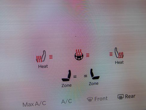 New 2026 RAM 1500 4x4 Crew Cab image 8