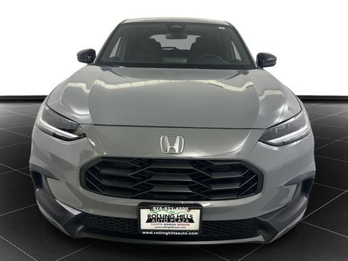 Used 2025 Honda HR-V Sport image 8