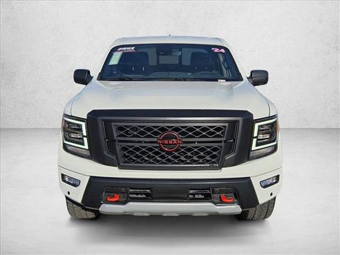 Used 2024 Nissan Titan PRO-4X w/ Pro-4x Utility Package image 2