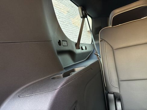 New 2026 Chevrolet Suburban Premier image 25