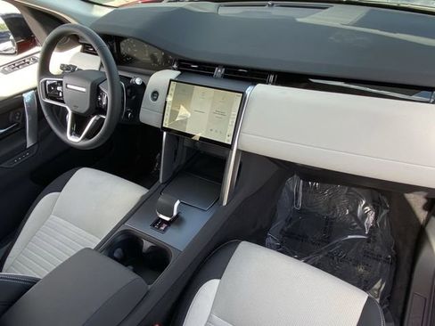New 2025 Land Rover Discovery Sport S AWD/4WD image 12