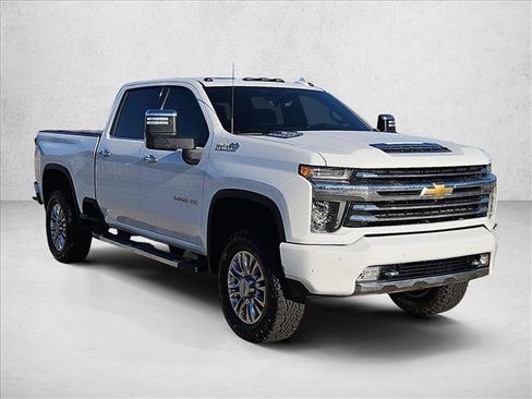 Used 2020 Chevrolet Silverado 2500 High Country w/ Z71 Off-Road Package image 3