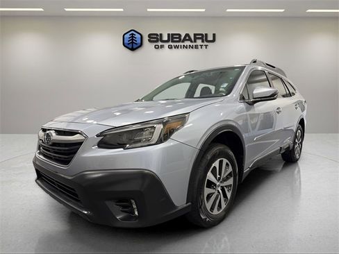 Used 2020 Subaru Outback Premium image 1