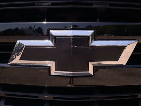 Used 2021 Chevrolet Silverado 1500 LT Trail Boss w/ Convenience Package II AWD/4WD image 31