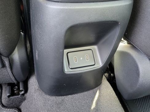 New 2026 Hyundai Elantra Blue image 18