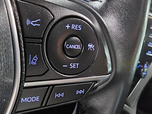 Used 2020 Toyota Camry XSE image 35