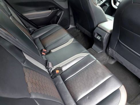 Used 2025 Subaru Crosstrek 2.5i Limited w/ Crosstrek Mirror Package image 32