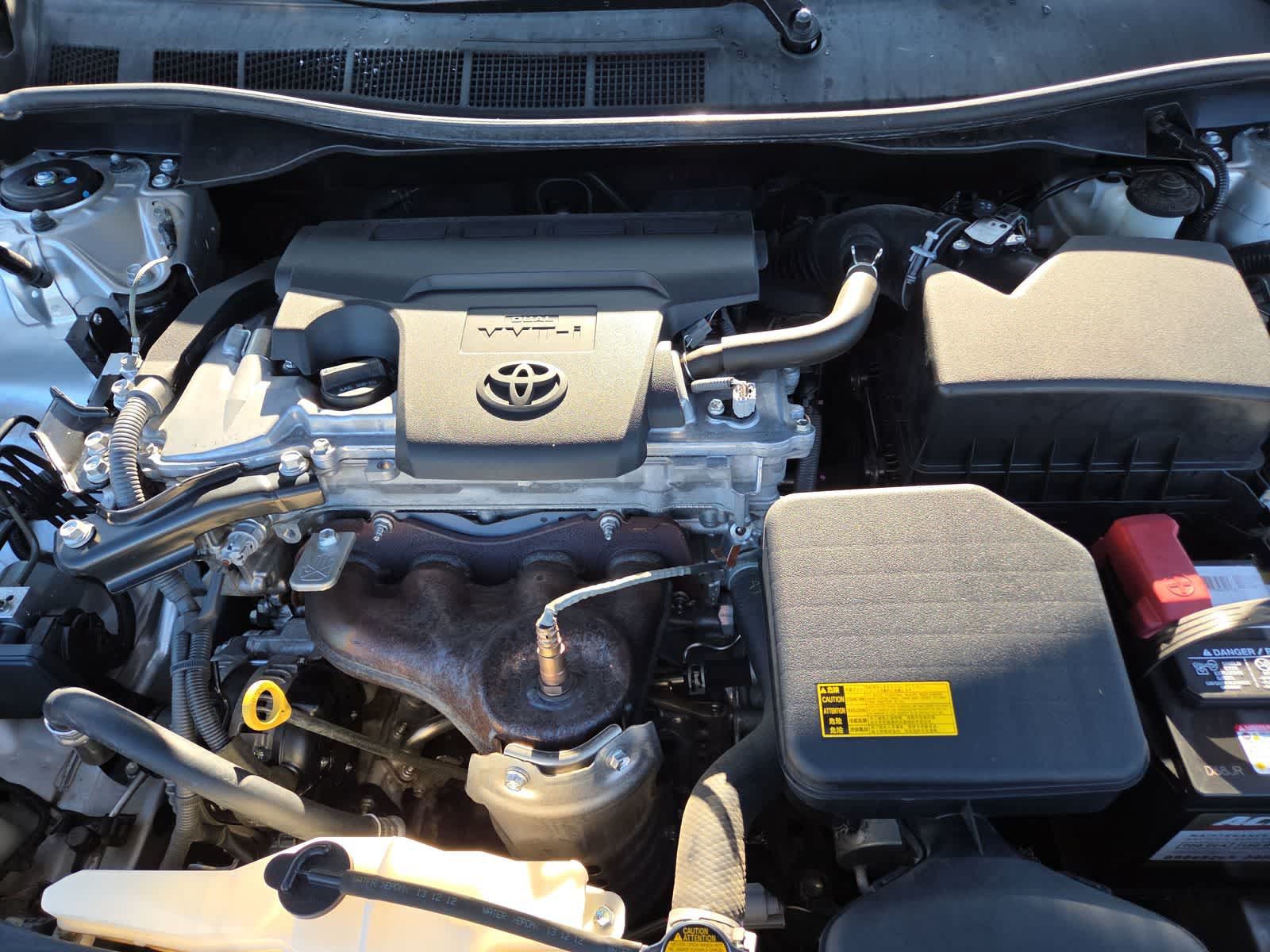 Used 2013 Toyota Camry SE FWD image 17