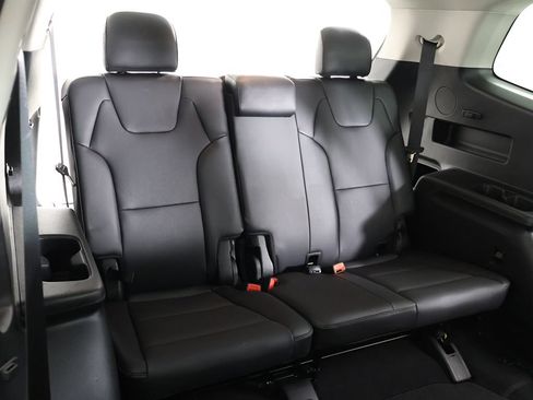 Used 2022 Kia Telluride LX FWD image 35