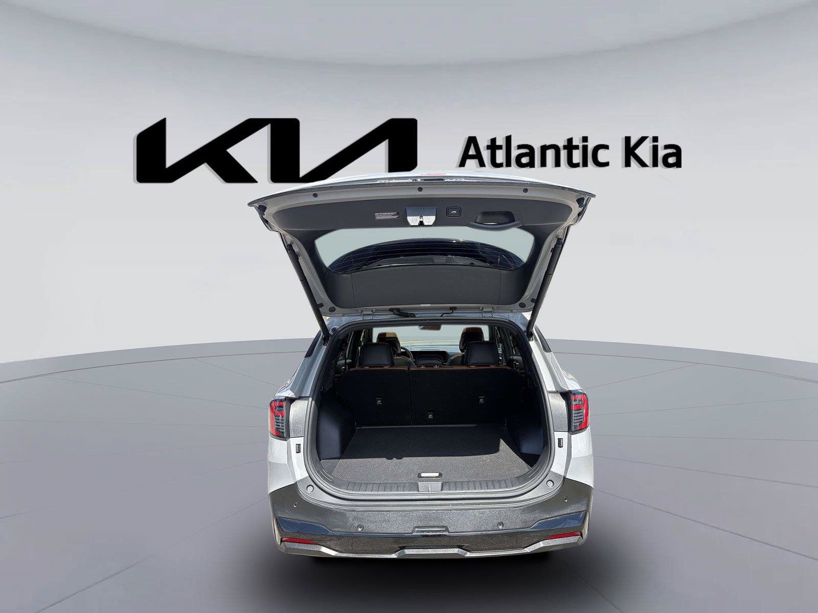 Certified 2026 Kia Sportage X-Line AWD/4WD image 8