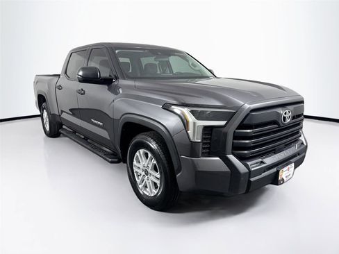 Used 2022 Toyota Tundra SR5 image 4