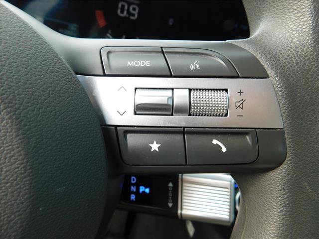 Used 2025 Hyundai Sonata SEL FWD image 14