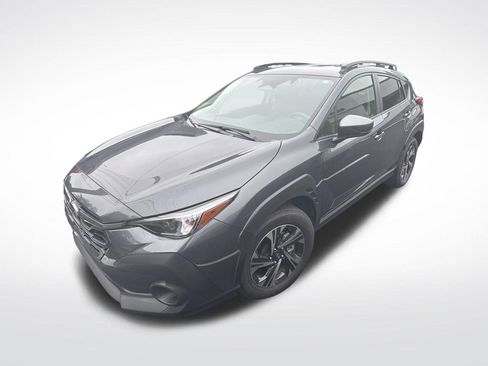 Used 2024 Subaru Crosstrek 2.0i Premium w/ Crosstrek Mirror Package AWD/4WD image 3