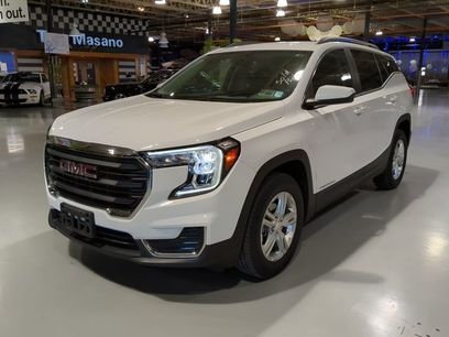 Used 2023 GMC Terrain SLE w/ Driver Convenience Package