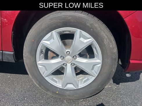 Used 2014 Subaru Forester 2.5i Premium w/ All-Weather Package image 4